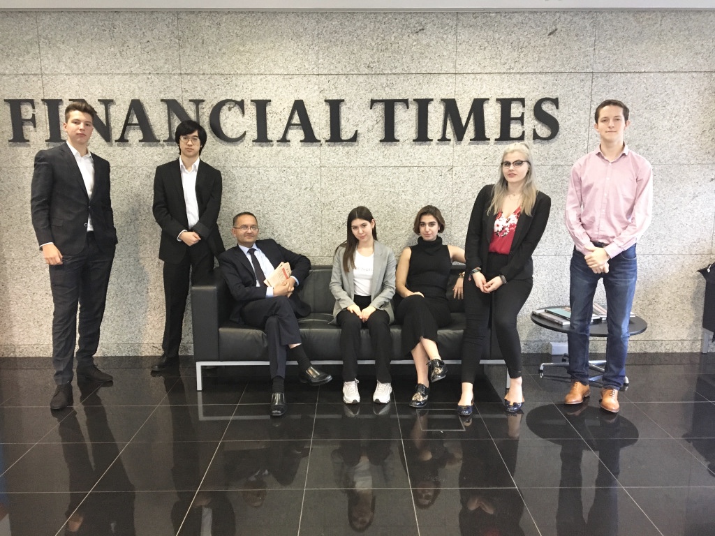 DLD Colleg London Students Visit Financial Times