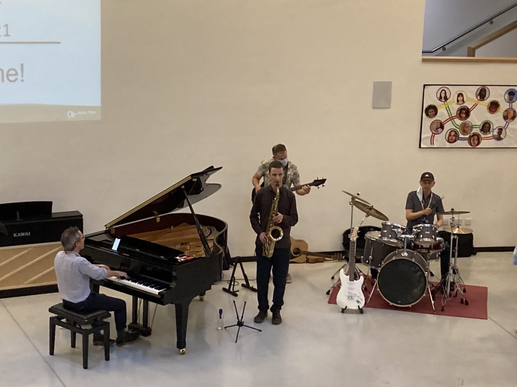 Music band performance