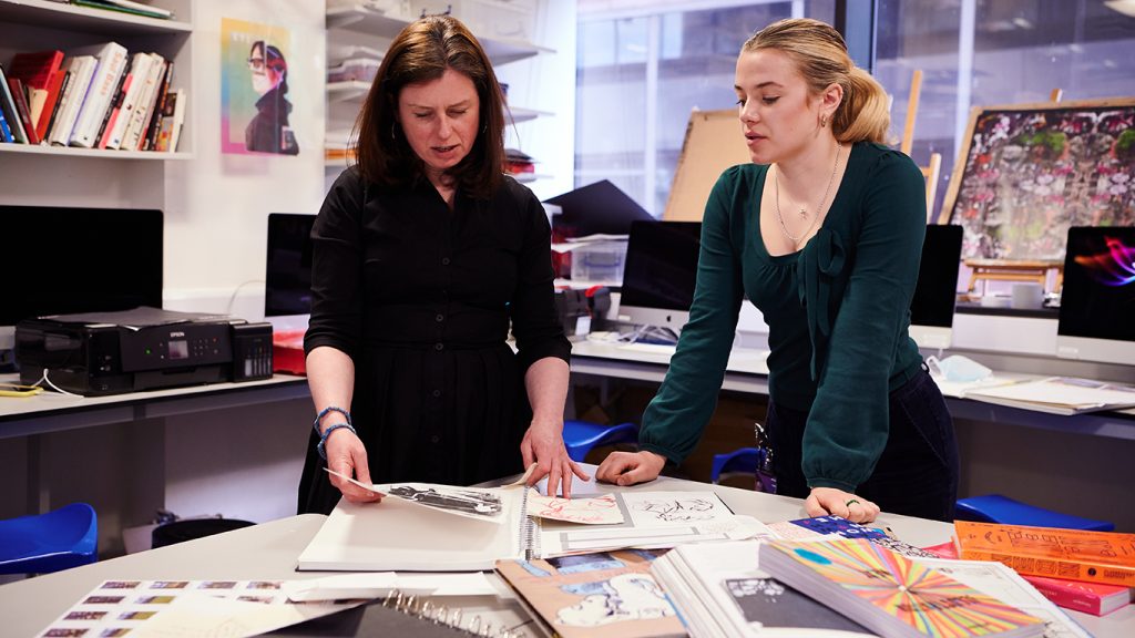 Student And Teacher In The DLD College London Art & Design Studio